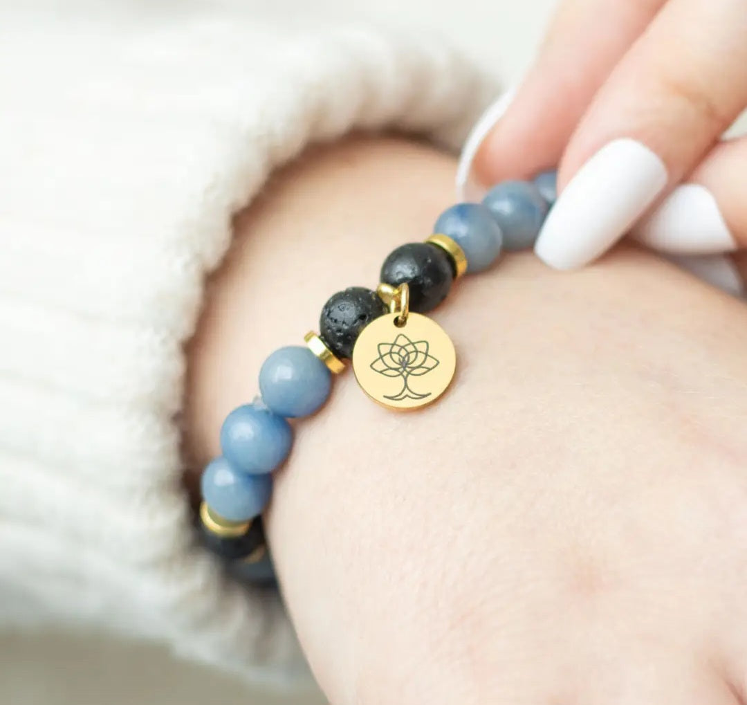 Inner Peace Blue Lace Agate Crystal Essential Oil Bracelet Gift Set
