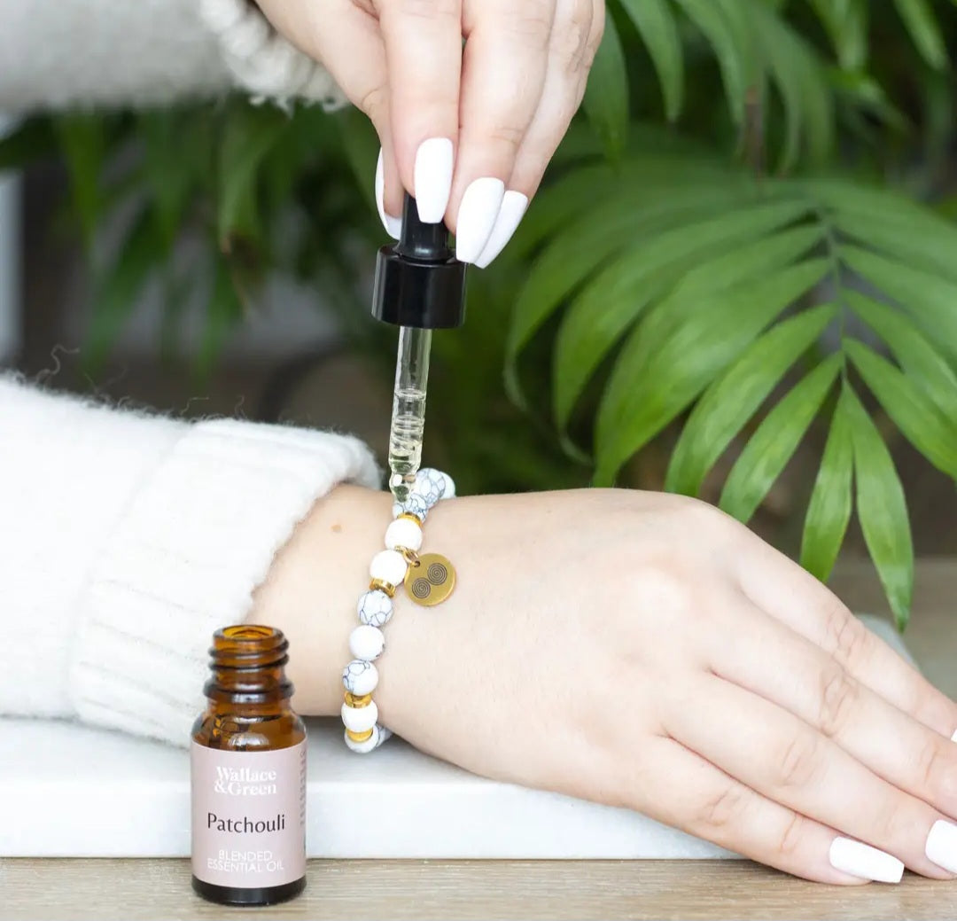 Stress Less Howlite Crystal Essential Oil Bracelet Gift Set