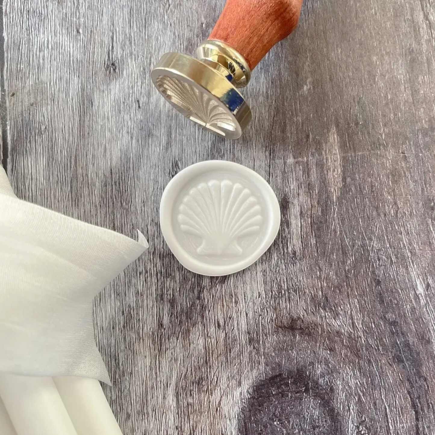 1 x Sealing Wax Stick- White