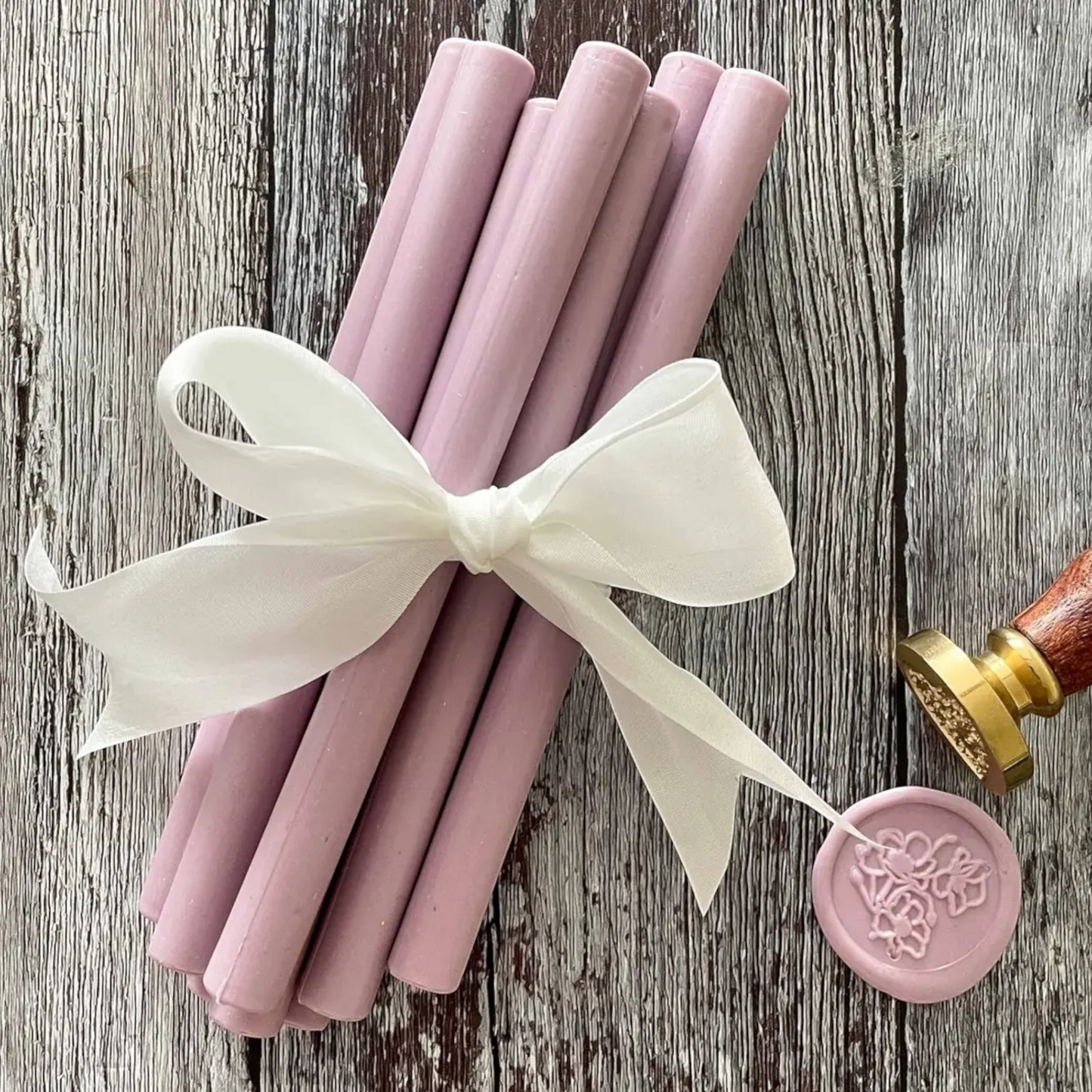 1 x Sealing Wax Stick- Mauve Shadows