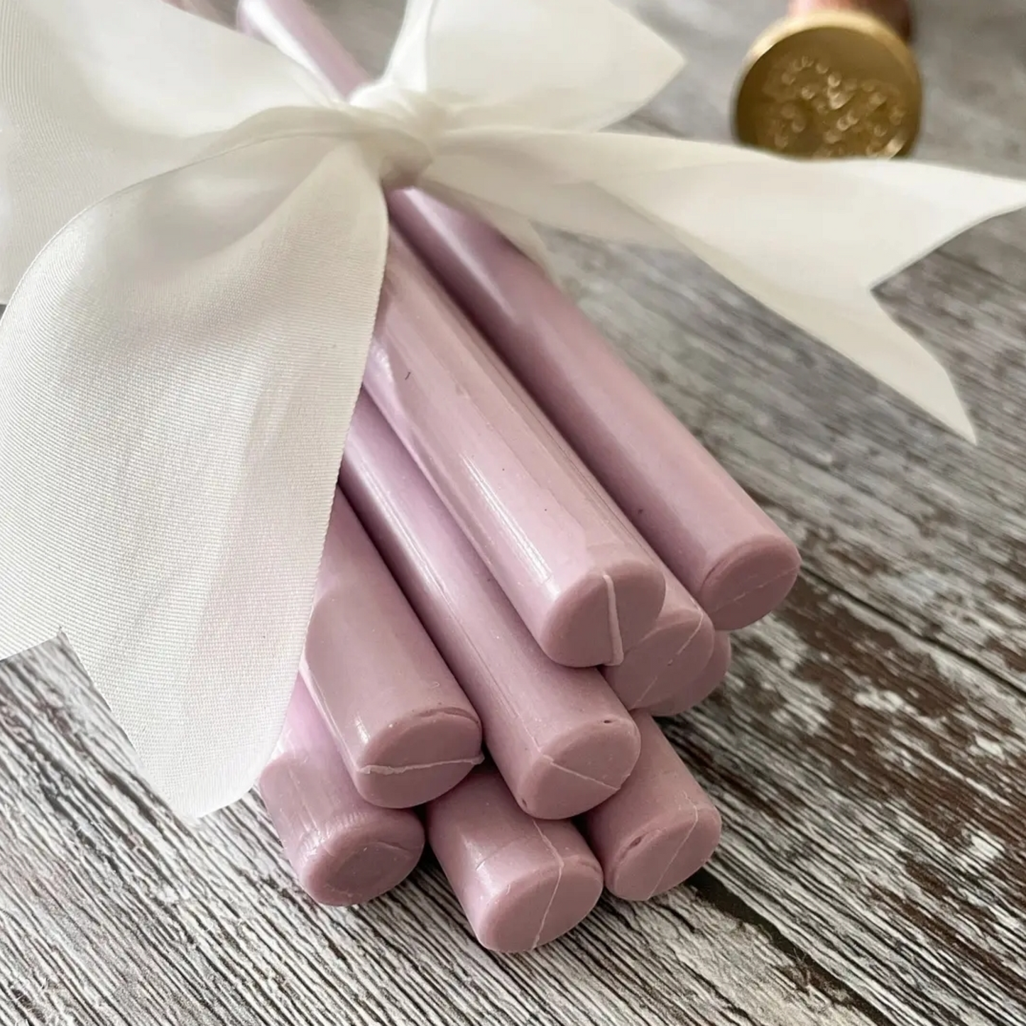1 x Sealing Wax Stick- Mauve Shadows