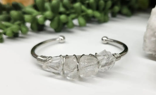 Clear Quartz 4 Rough Gemstones/Wire Wrapped Bangle